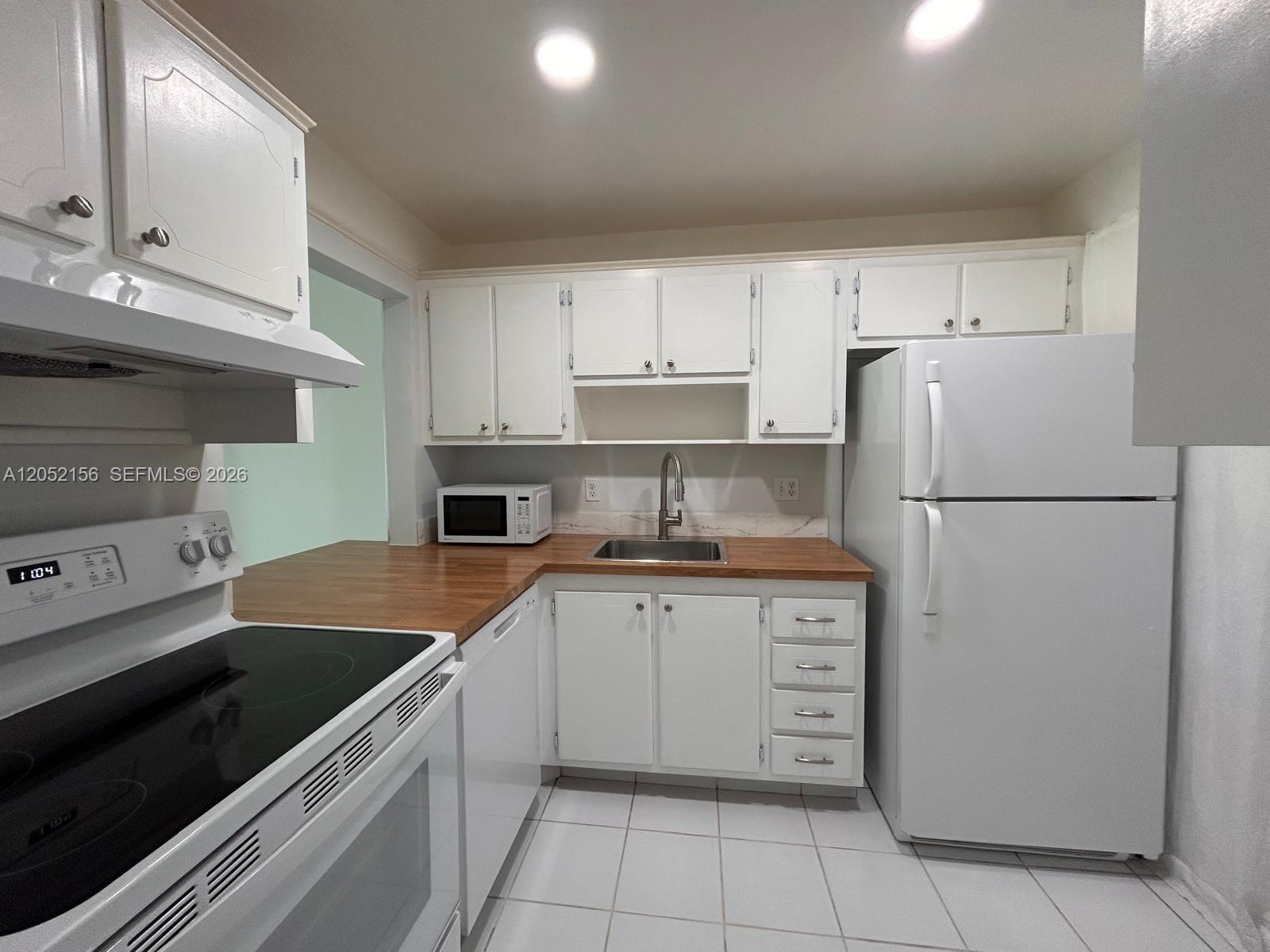 5401 NW 2nd Ave # 222, Boca Raton FL 33487 photo 4