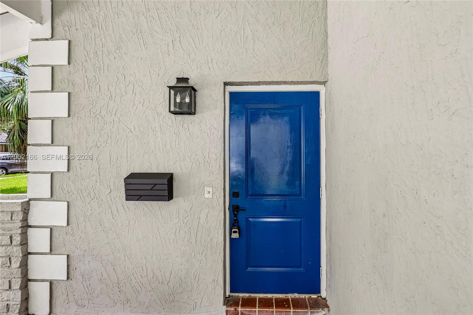 130 NW 85th St, Miami FL 33150 photo 2
