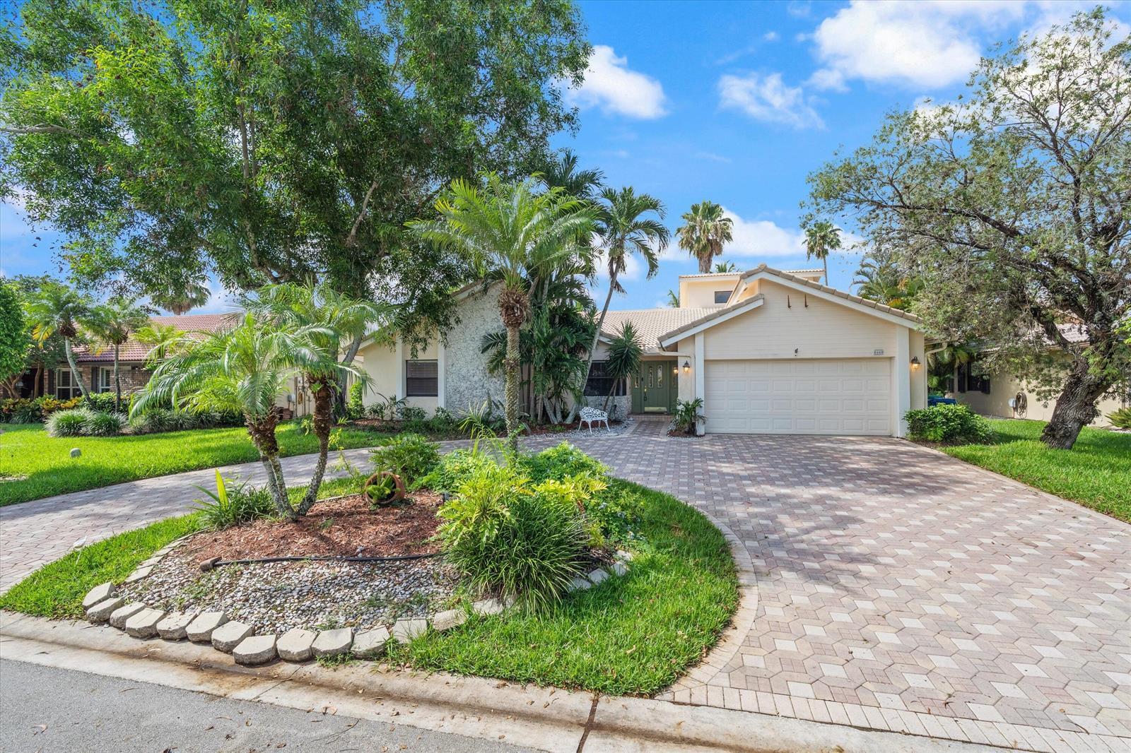 8660 NW 54th Street, Coral Springs FL 33067