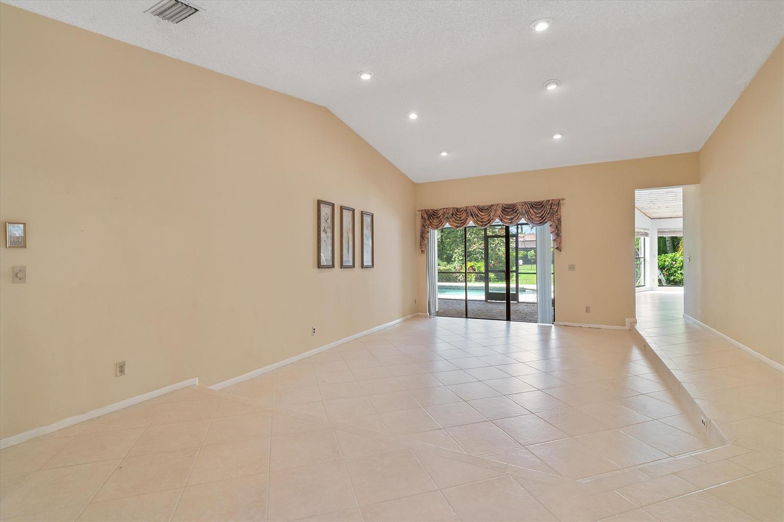 8660 NW 54th Street, Coral Springs FL 33067 photo 4