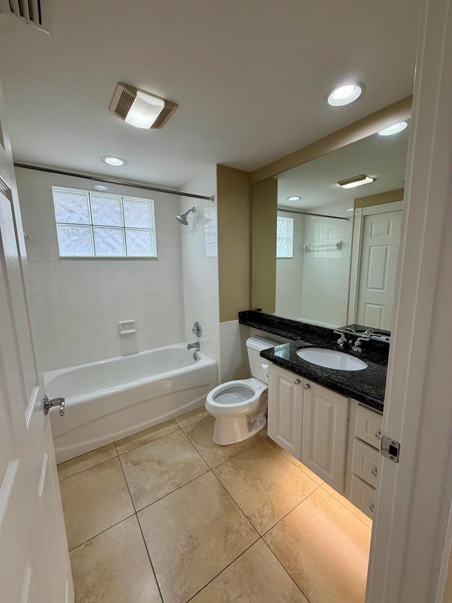 1605 Jeaga Drive, Jupiter FL 33458 photo 4