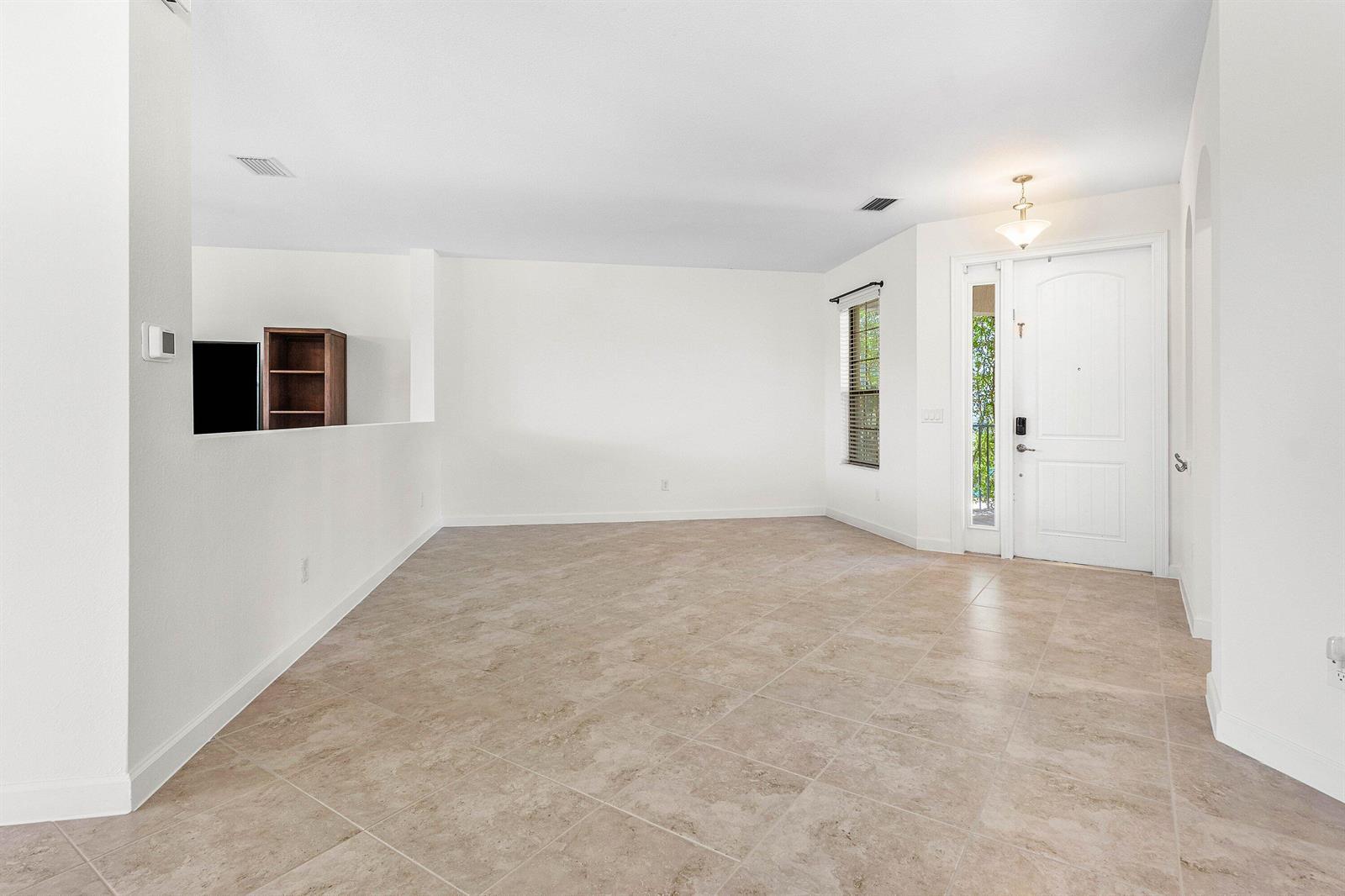 5428 Sandbirch Way, Lake Worth FL 33463 photo 5
