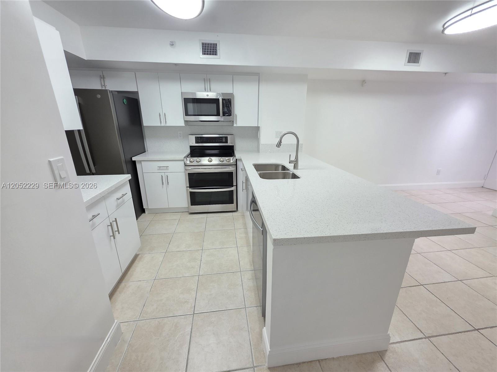 2620 S University Dr # 111, Davie FL 33328 photo 5