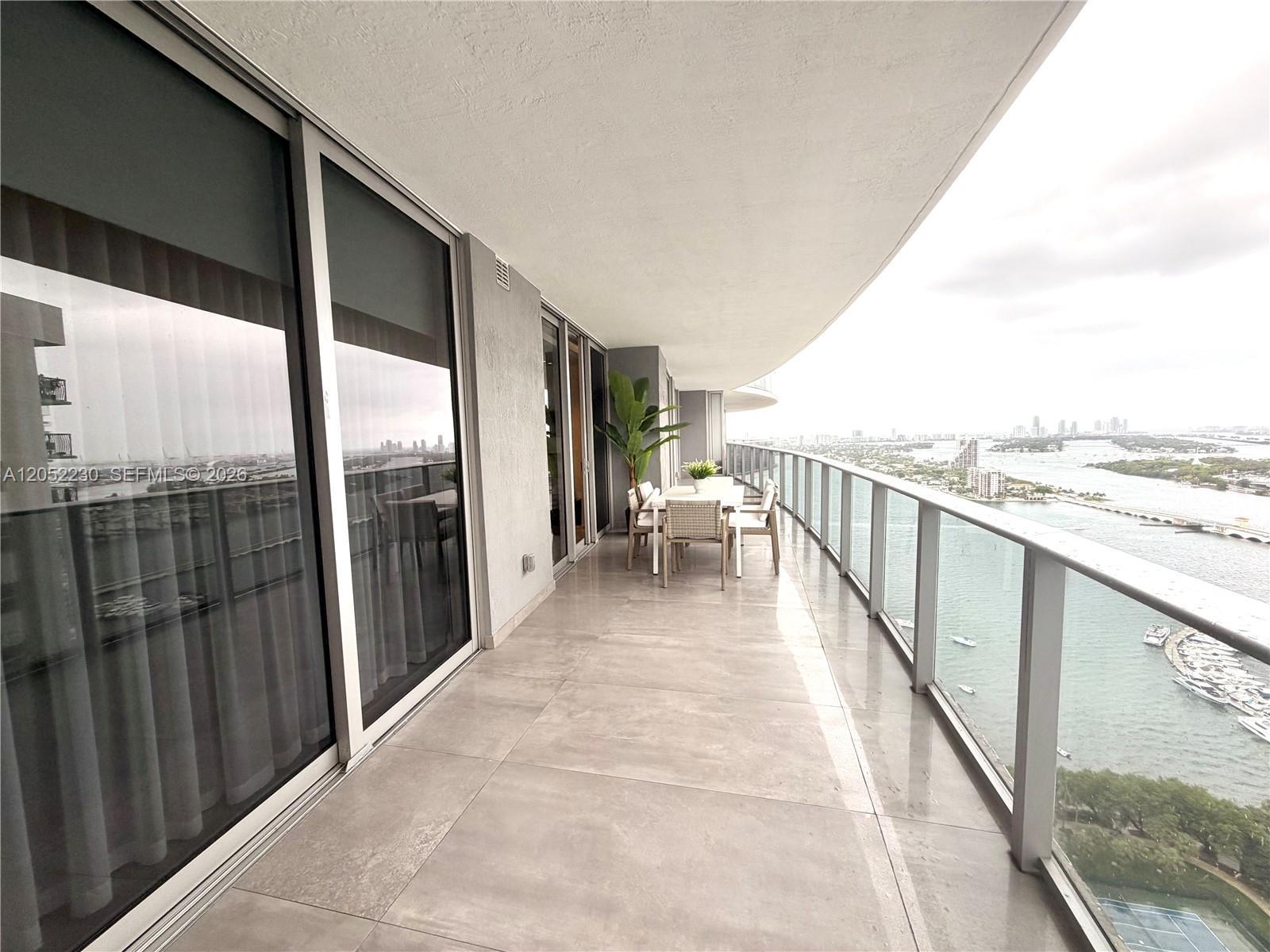 488 NE 18th St # 3210, Miami FL 33132 photo 2