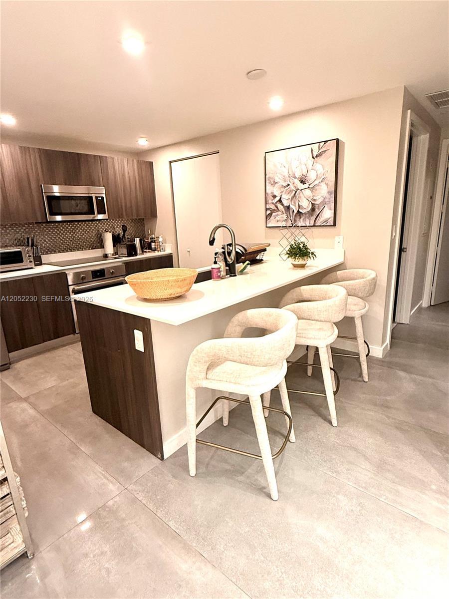 488 NE 18th St # 3210, Miami FL 33132 photo 5