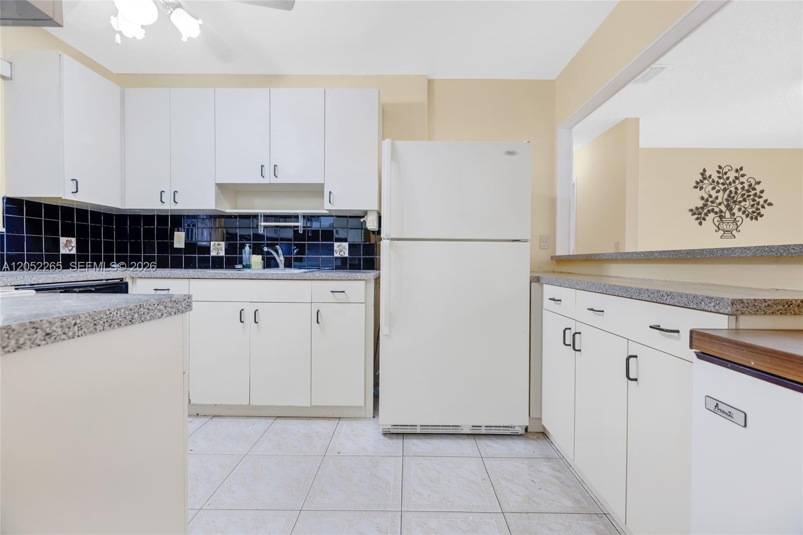 16420 NE 5th Ave # 000, Miami FL 33162 photo 5