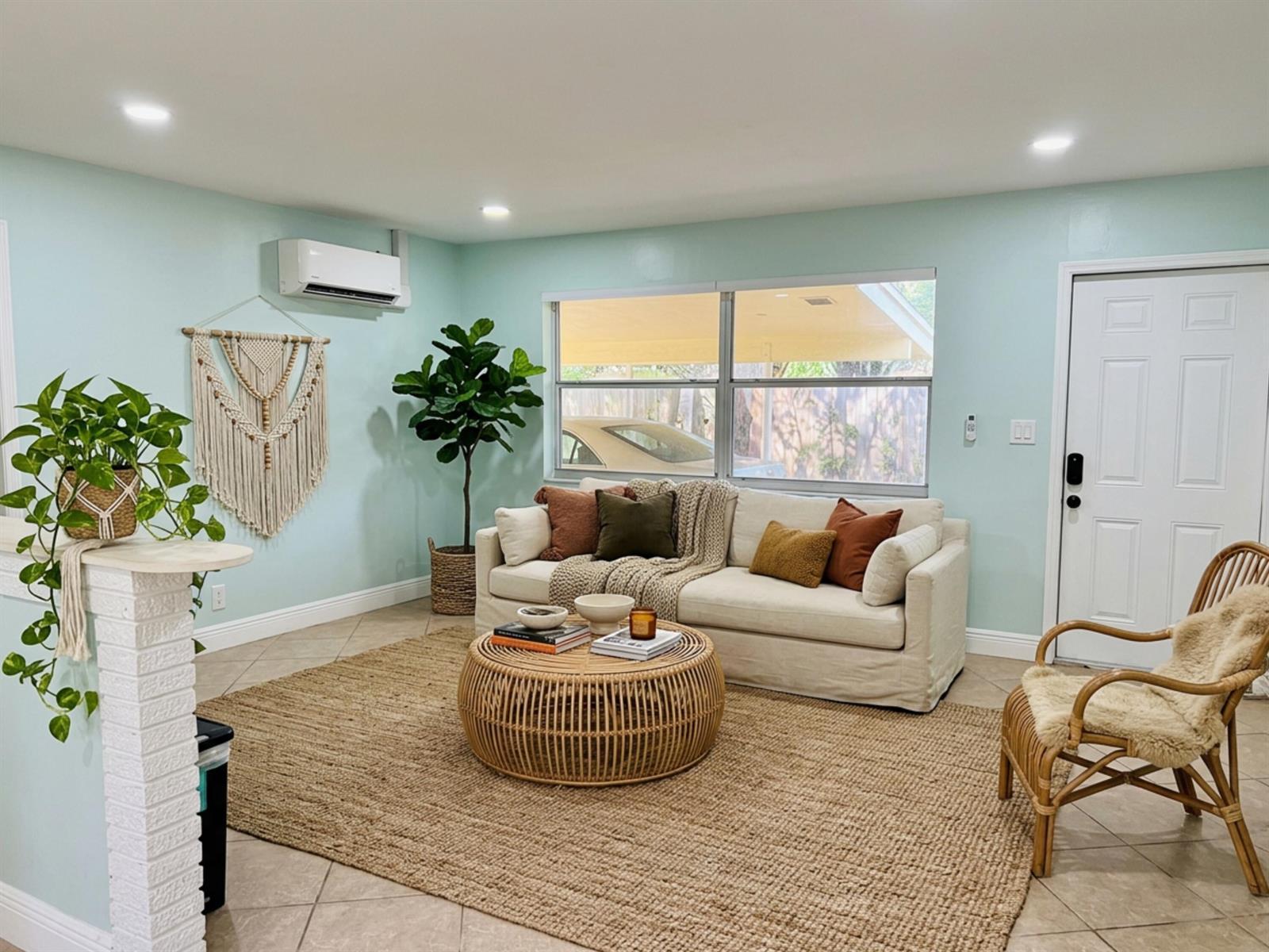 720 SE 15th Street # 1, Fort Lauderdale FL 33316 photo 2