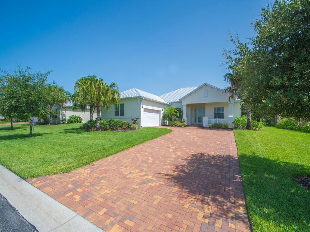 2545 Saint Lucia Circle, Vero Beach FL 32967