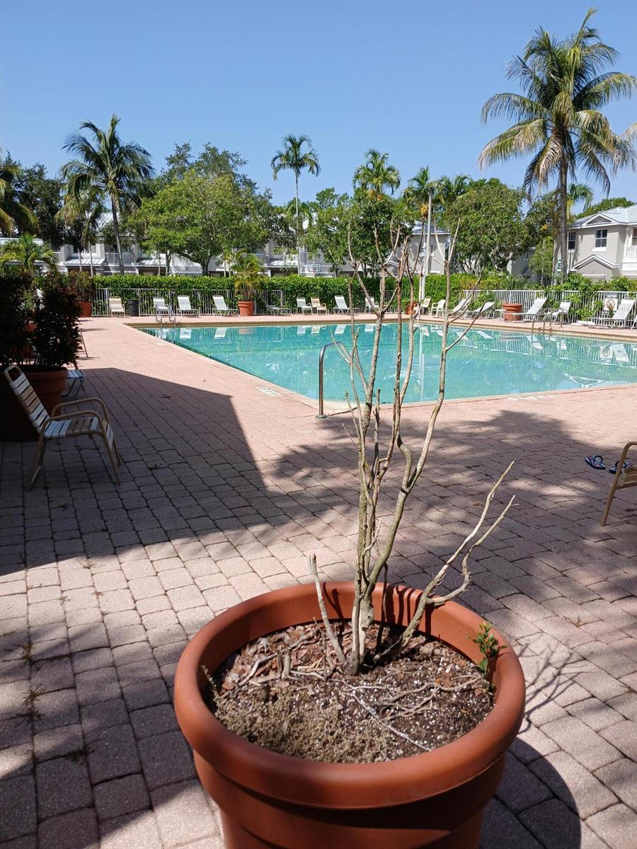 2127 Shoma Drive, Royal Palm Beach FL 33414 photo 2