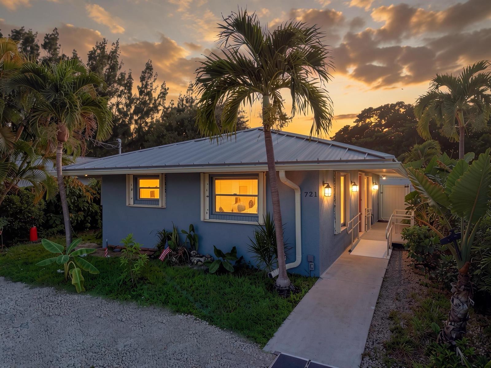 721 E Coast Avenue, Lantana FL 33462 photo 3