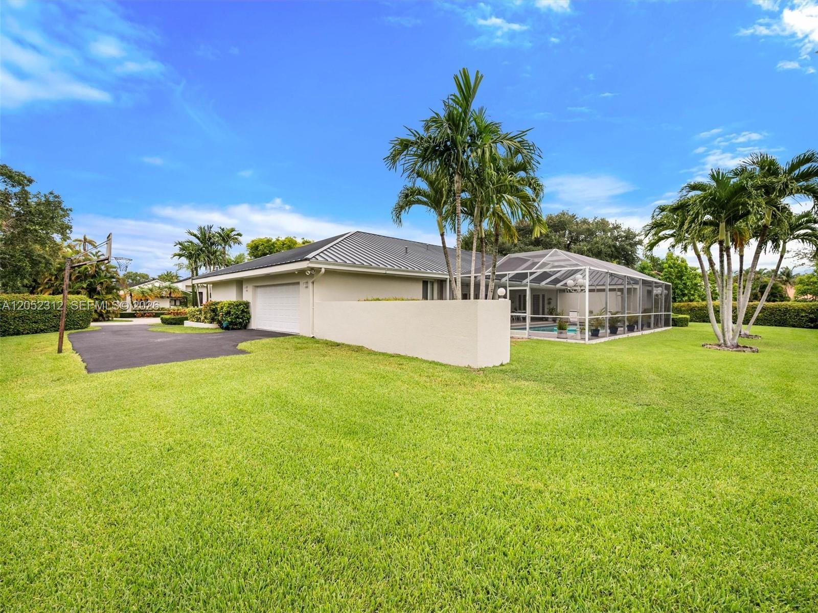 10321 SW 89th Ave, Miami FL 33176 photo 3