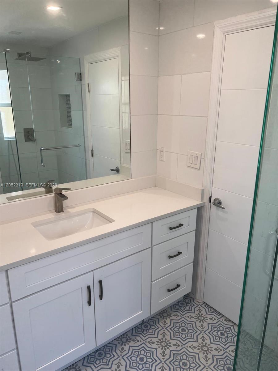 1612 Harrison St # 11, Hollywood FL 33020 photo 4