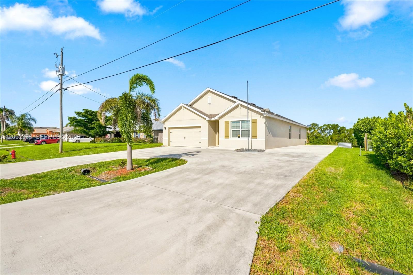 4650 SW Babylon St, Port St. Lucie FL 34953 photo 5