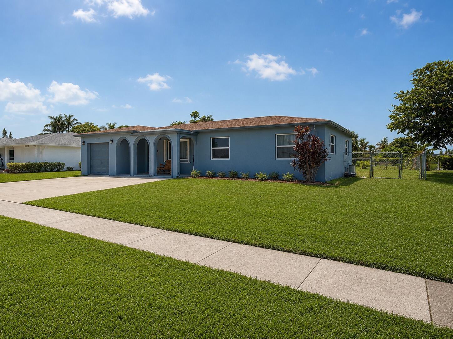 22157 Aquila Street, Boca Raton FL 33428 photo 2