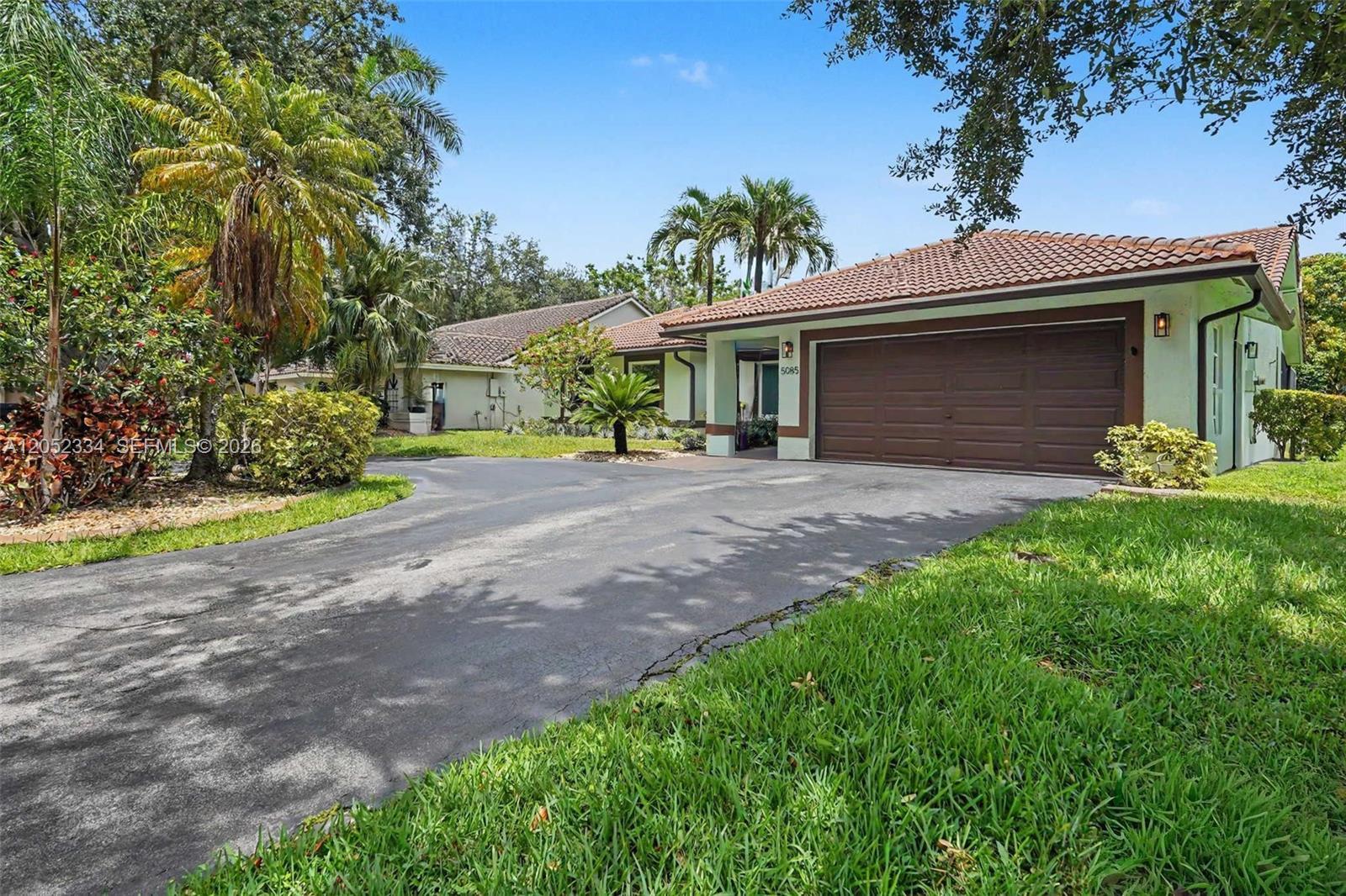 5085 NW 96th Way, Coral Springs FL 33076 photo 4