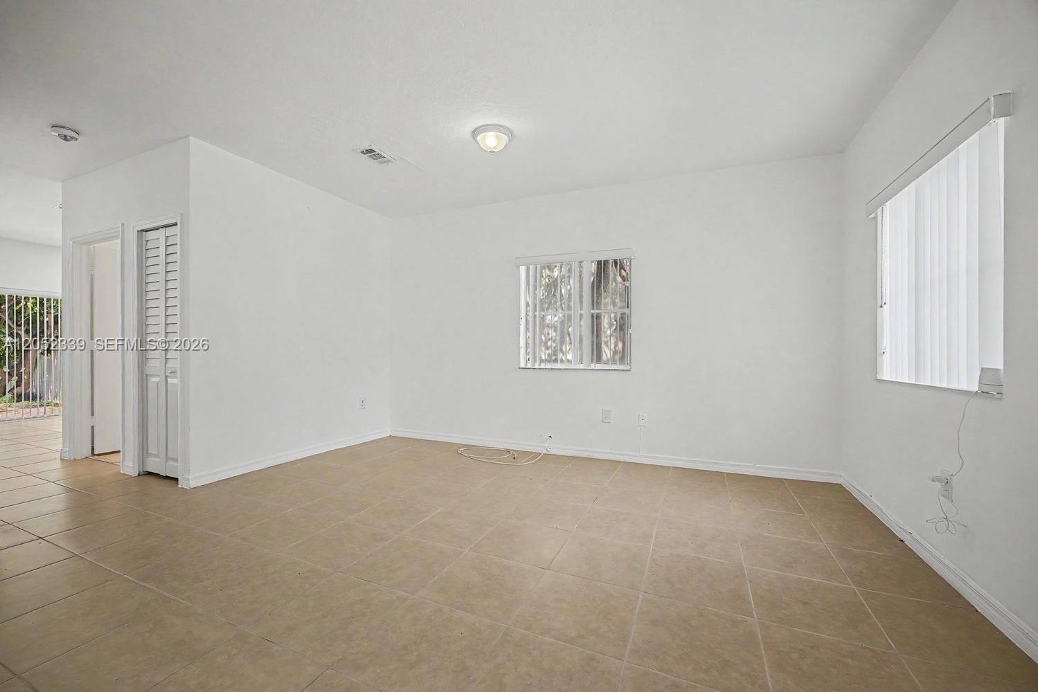 1668 SE 30th St # 1, Homestead FL 33035 photo 5
