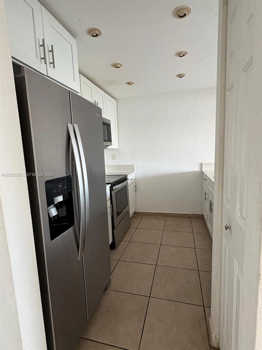 600 NE 36th St # 714, Miami FL 33137 photo 3