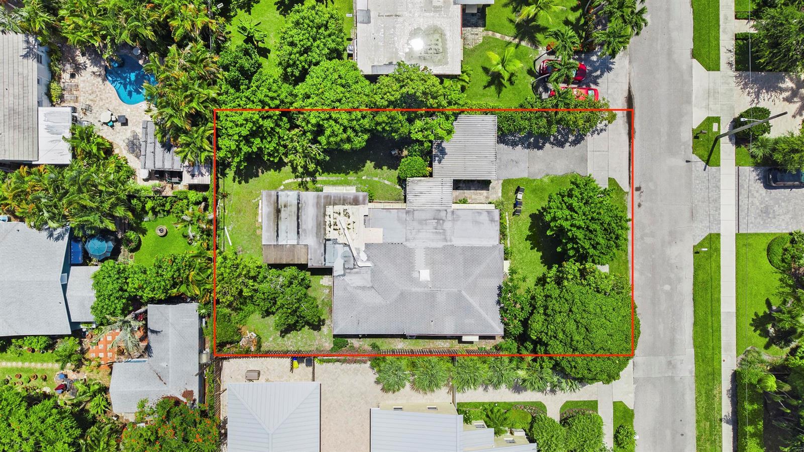209 NE 5th Court, Delray Beach FL 33444 photo 4