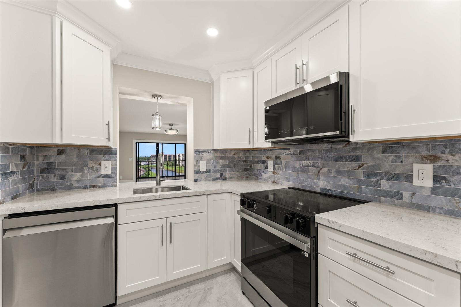 14476 Amberly Lane # 704, Delray Beach FL 33446 photo 2