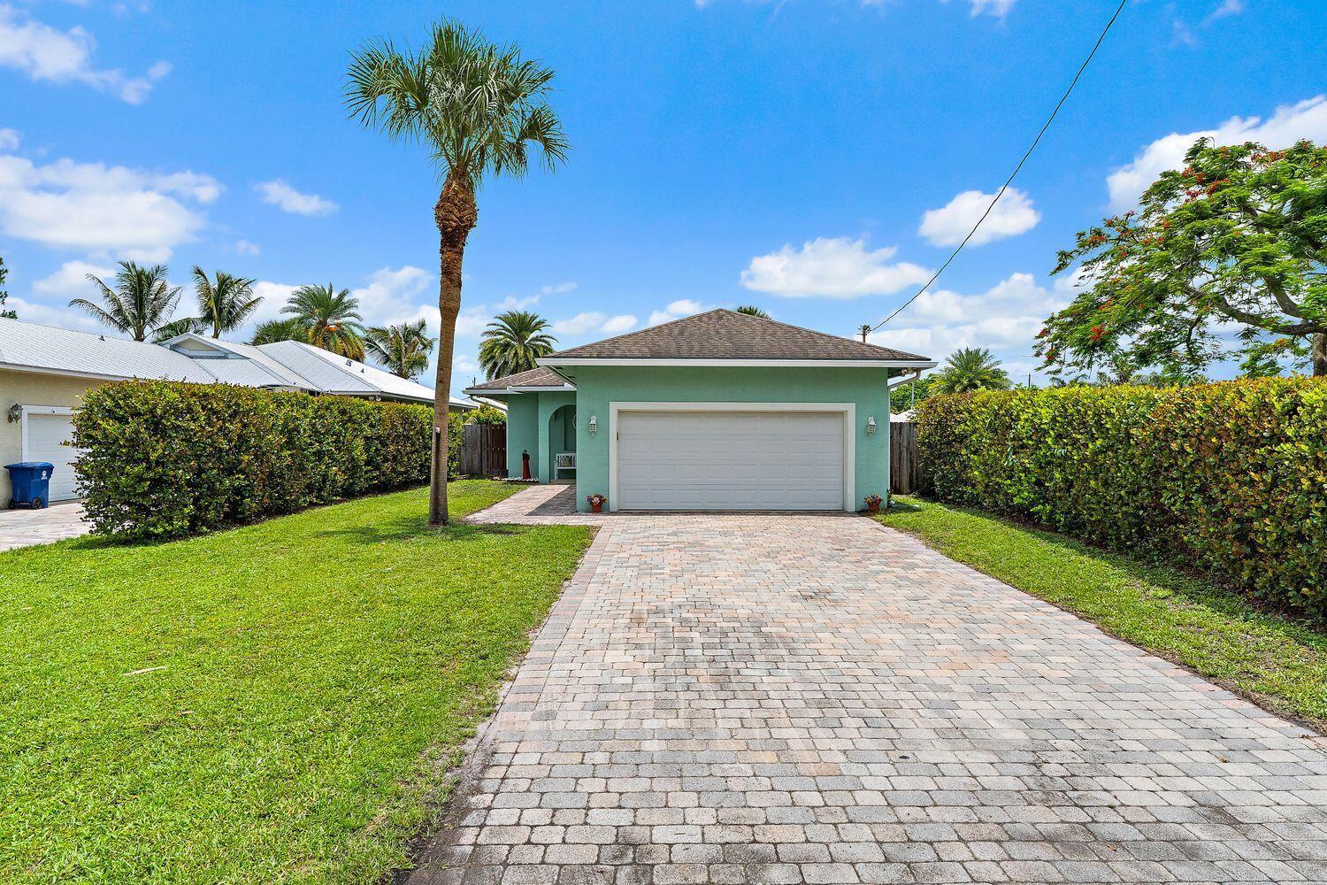 17620 Cinquez Park Road W, Jupiter FL 33458 photo 2