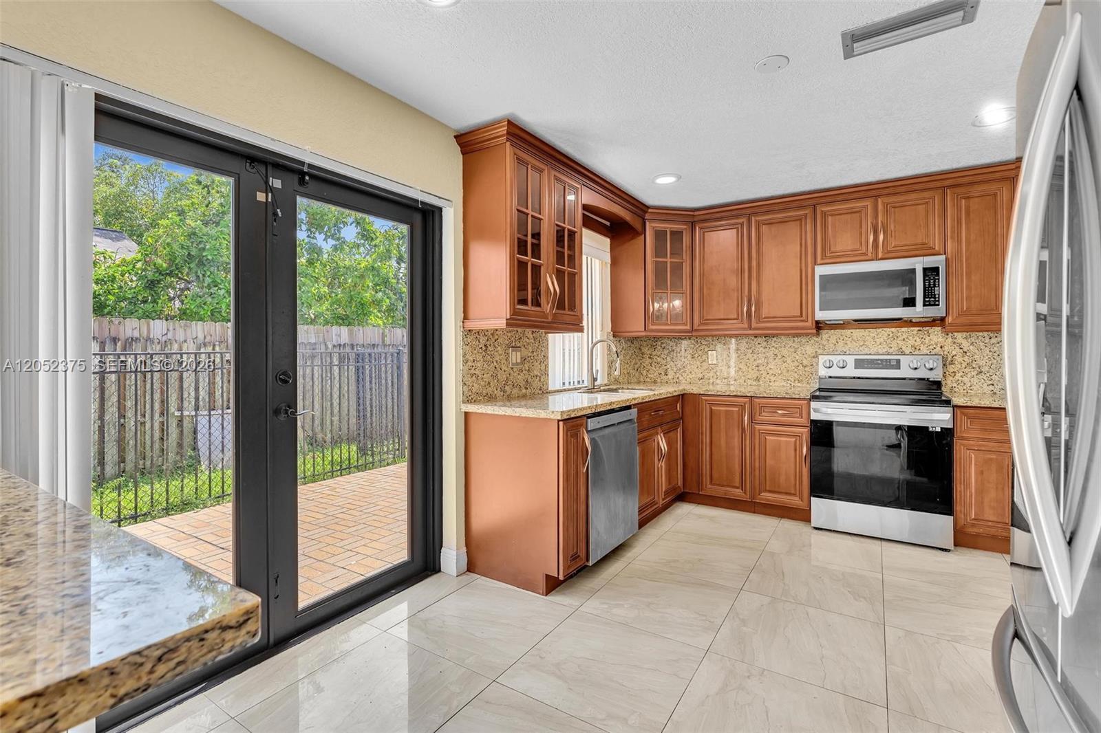 7480 NW 37th Ct, Lauderhill FL 33319 photo 5