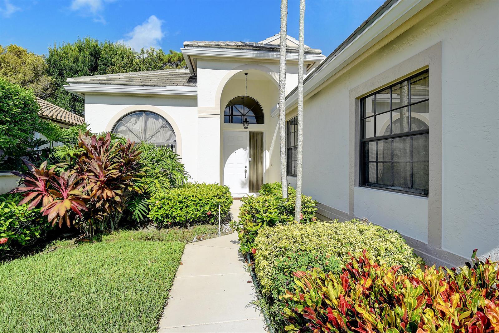 10201 Lexington Lakes Boulevard N, Boynton Beach FL 33436 photo 3