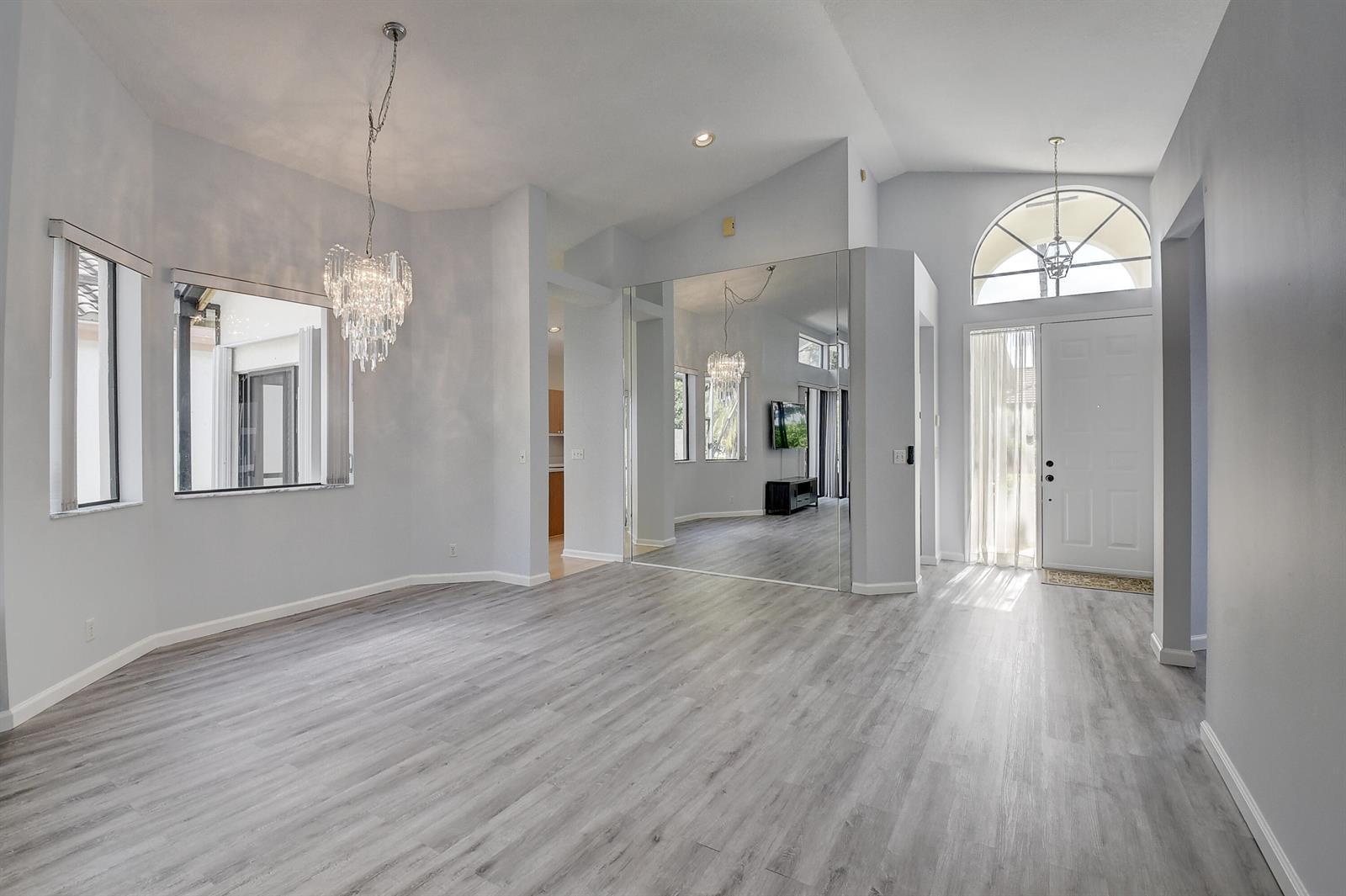 10201 Lexington Lakes Boulevard N, Boynton Beach FL 33436 photo 4