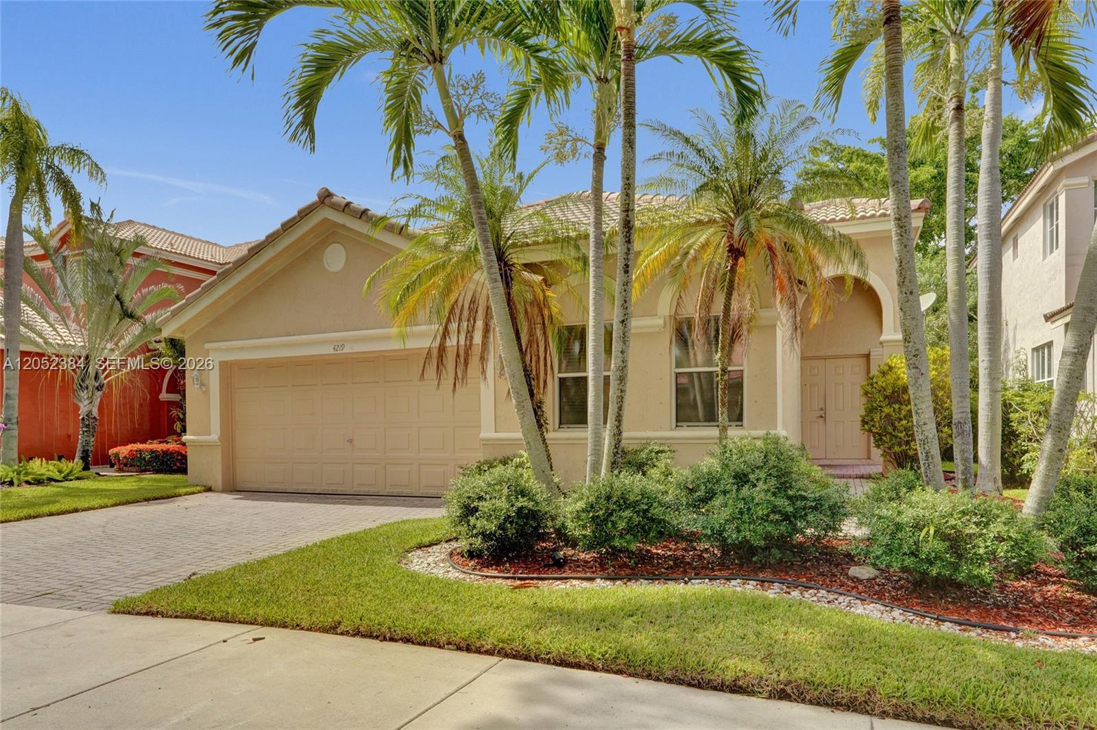 4219 Sabal Ridge Cir, Weston FL 33331 photo 2