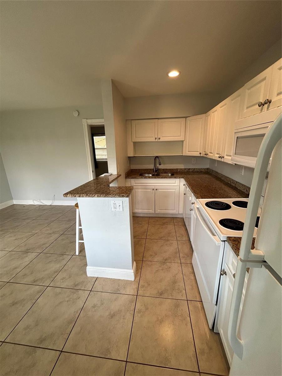 921 NE 17th Avenue # 2, Fort Lauderdale FL 33304 photo 4