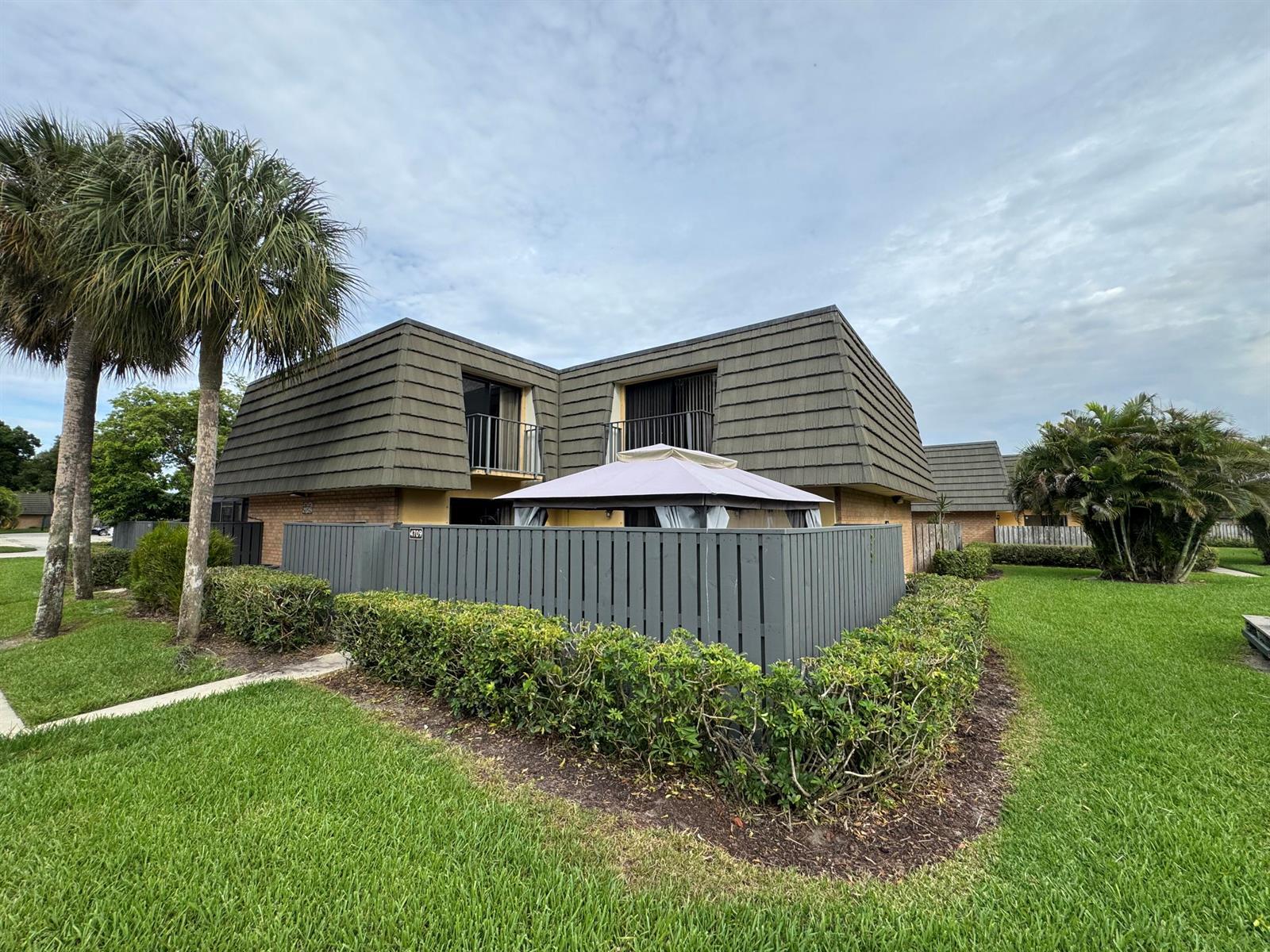 4709 47th Way, West Palm Beach FL 33407 photo 3