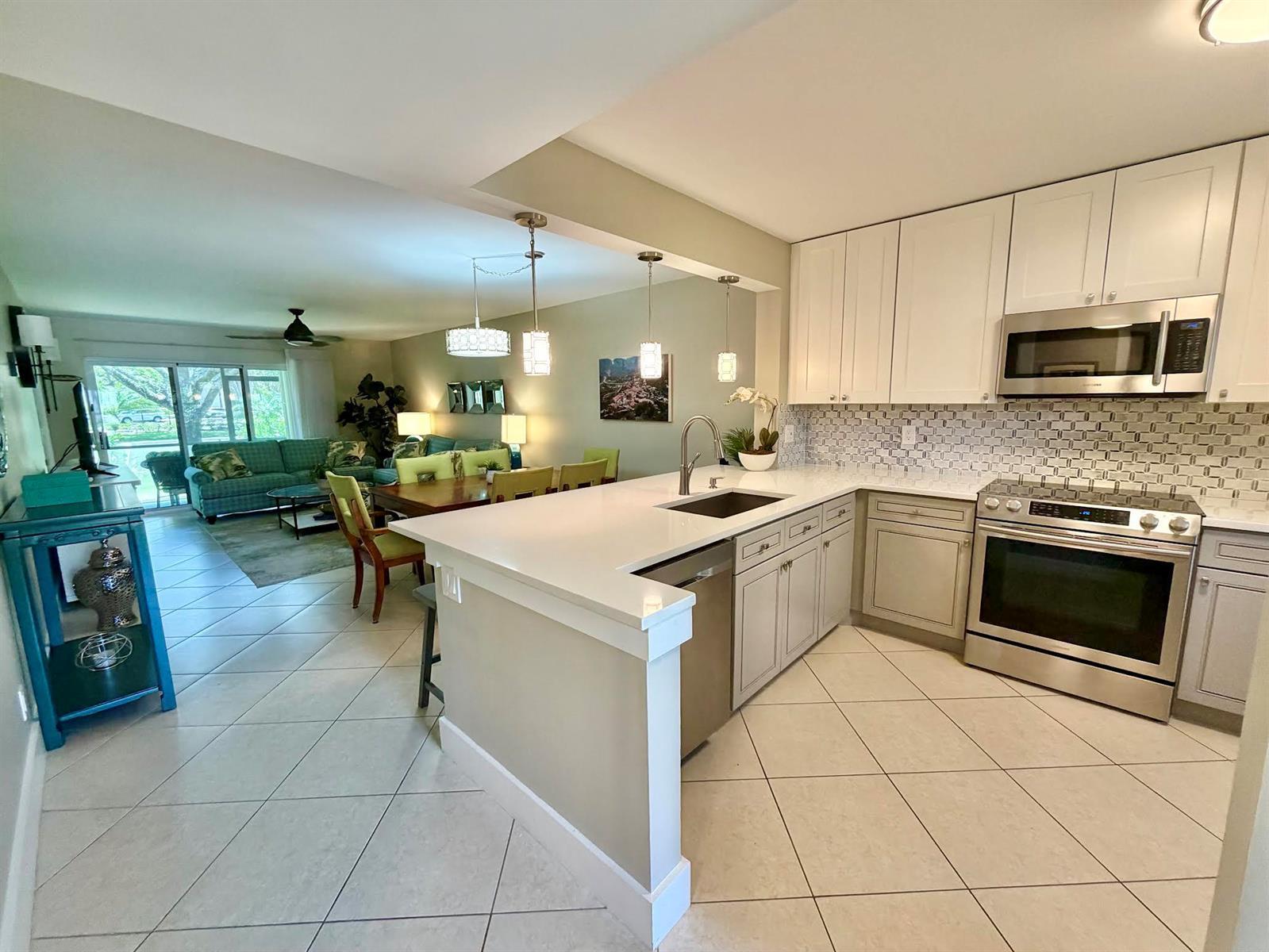 22148 Palms Way # 101, Boca Raton FL 33433 photo 2