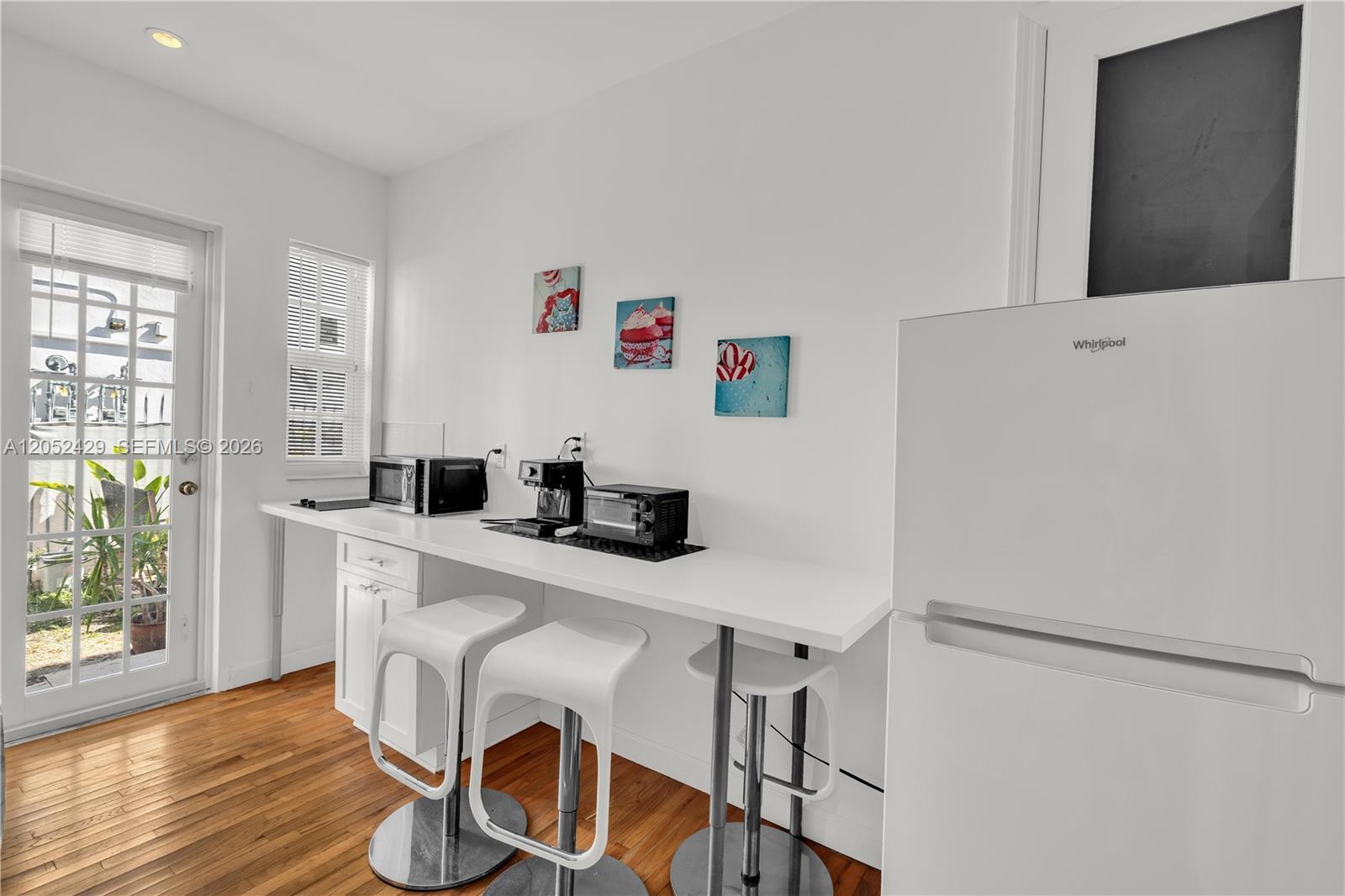 439 15th St # 2, Miami Beach FL 33139 photo 5