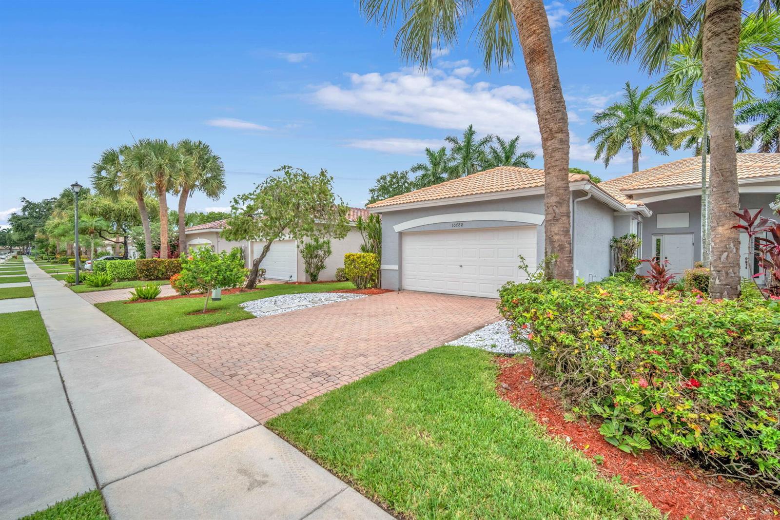 10788 Royal Caribbean Circle, Boynton Beach FL 33437 photo 3