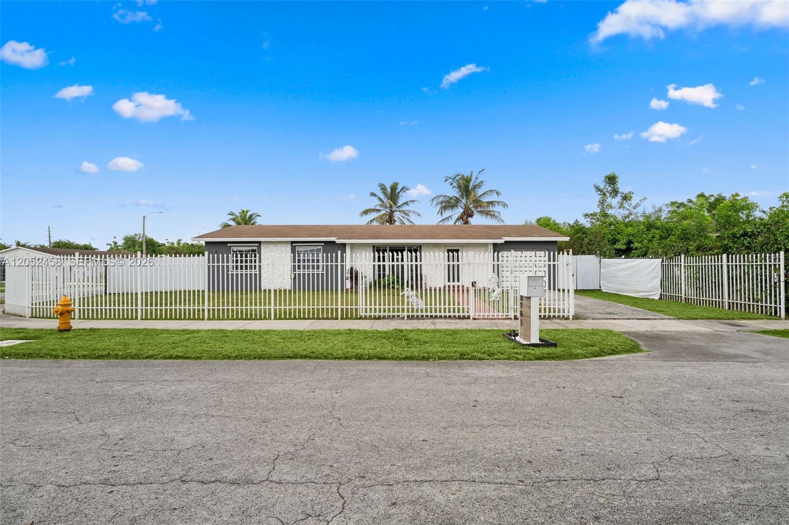 10761 SW 153rd St, Miami FL 33157 photo 2