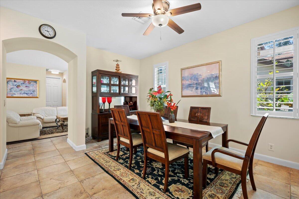 513 Tomahawk Court, Palm Beach Gardens FL 33410 photo 5