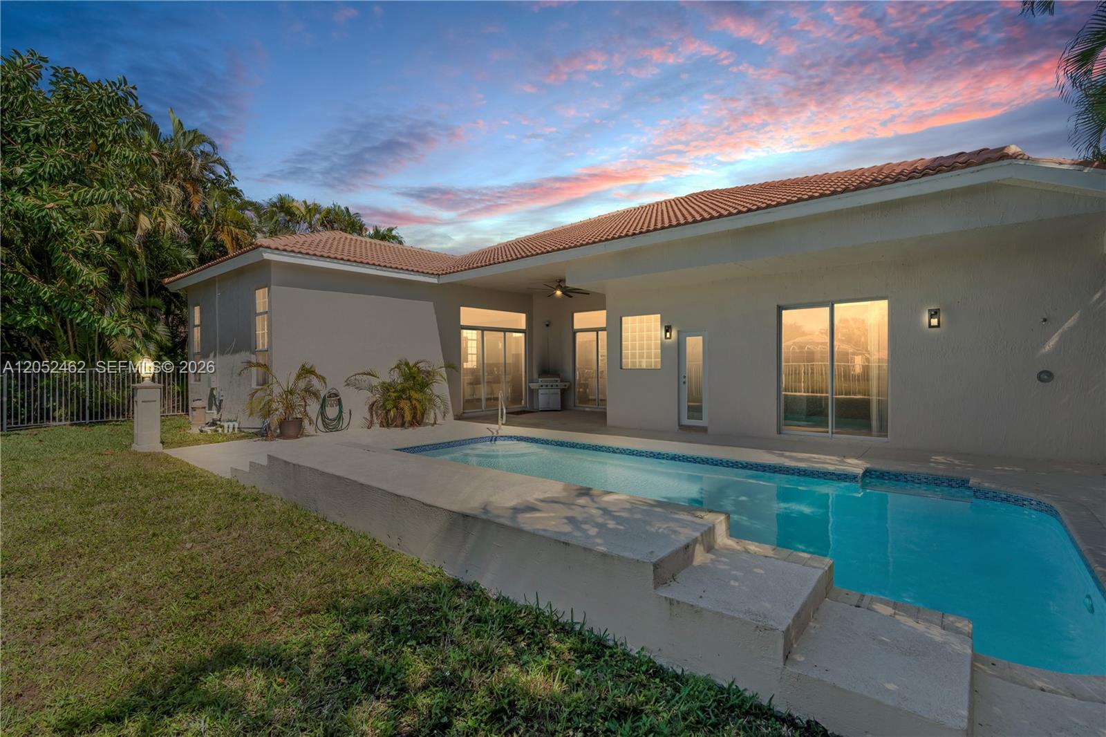 5354 NW 57th Way, Coral Springs FL 33067 photo 2