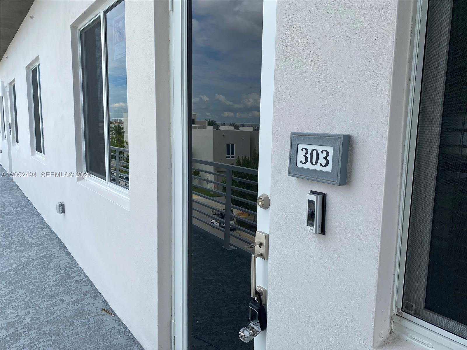 6455 NW 103rd Pl # 303, Doral FL 33178 photo 4