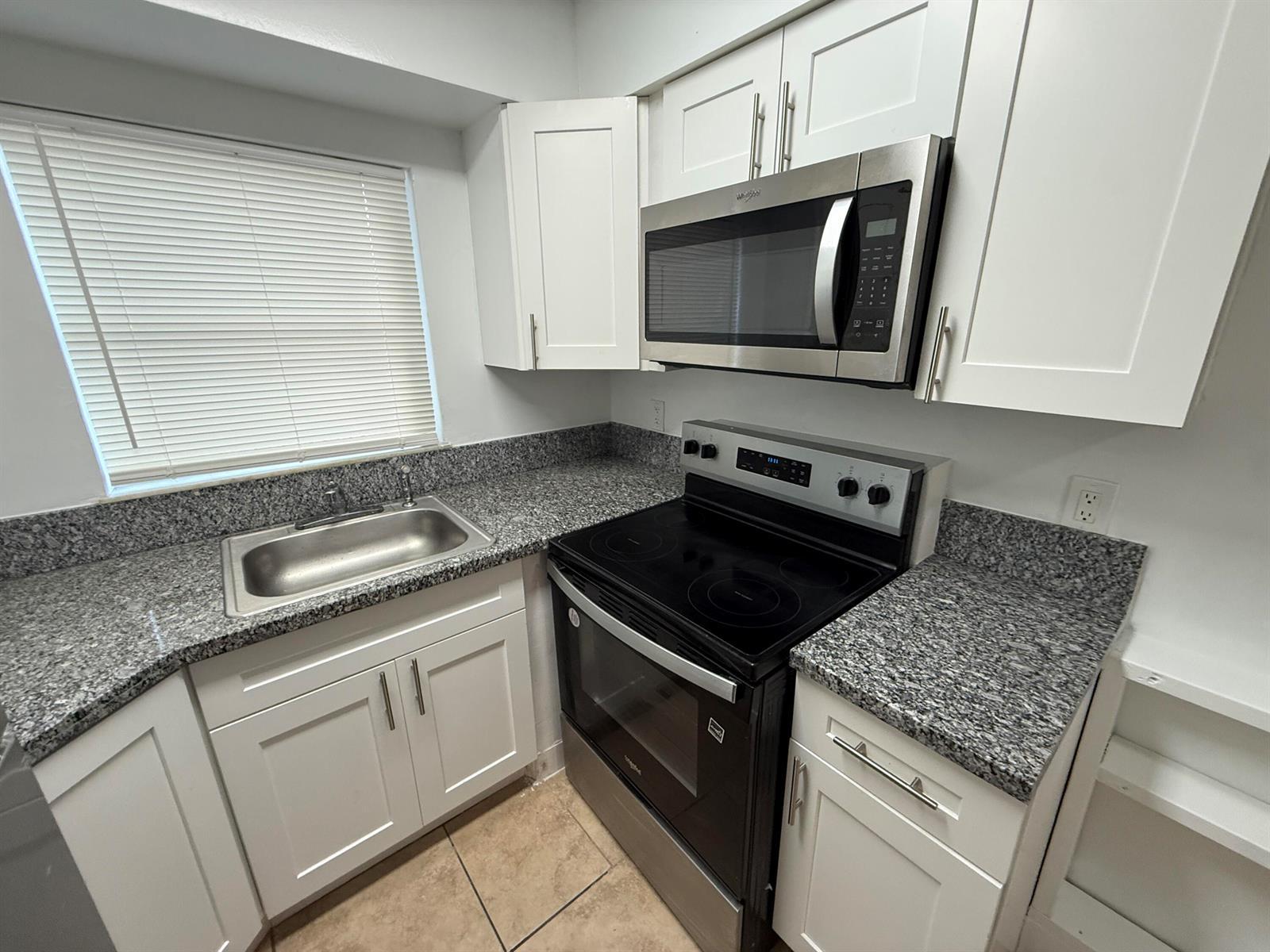 1941 NW 14th Avenue # D, Fort Lauderdale FL 33311