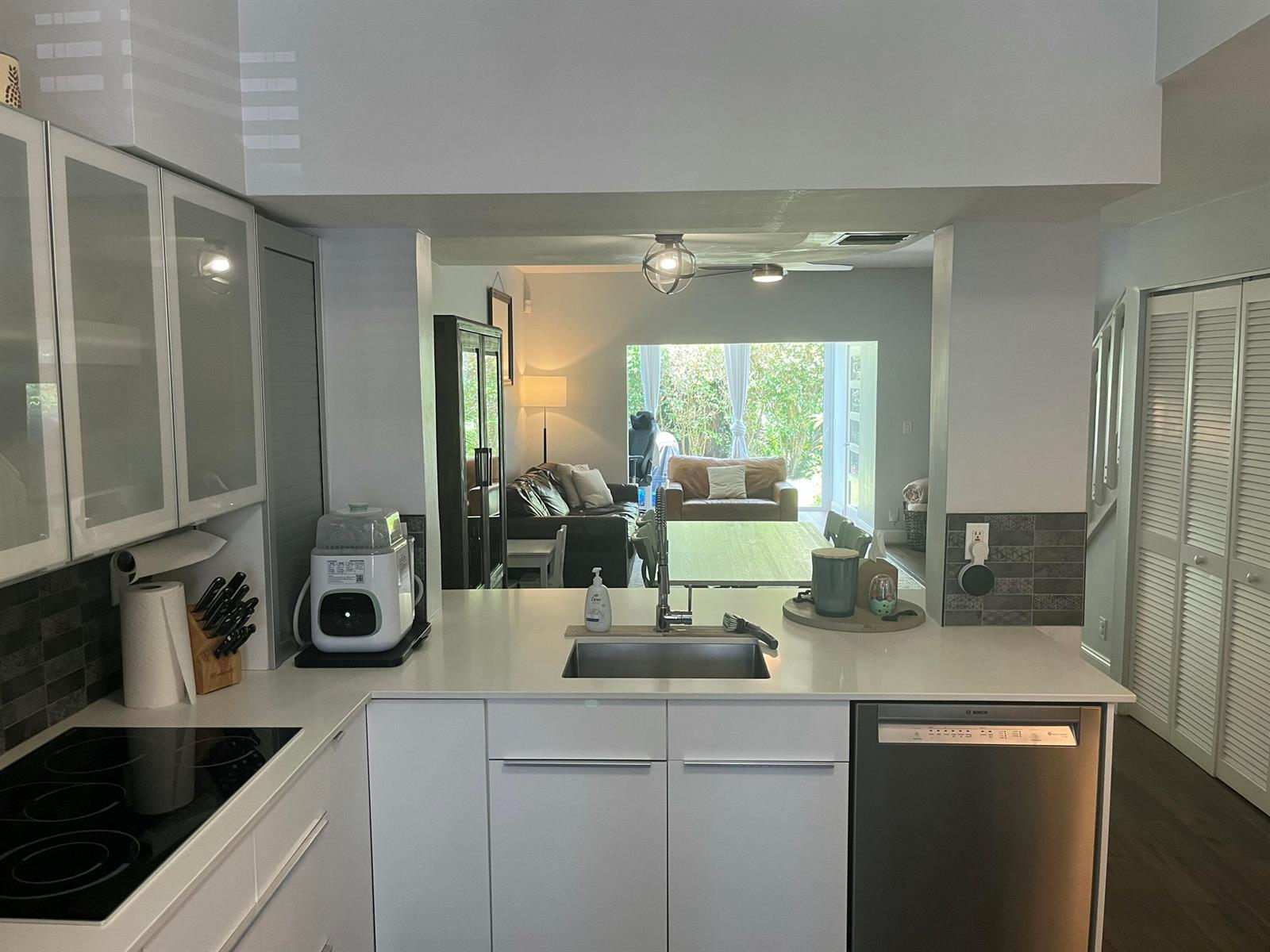 937 Kokomo Key Lane, Delray Beach FL 33483 photo 3