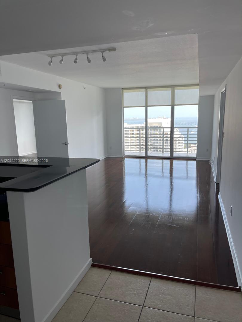 335 S Biscayne Blvd # 3507, Miami FL 33131 photo 4