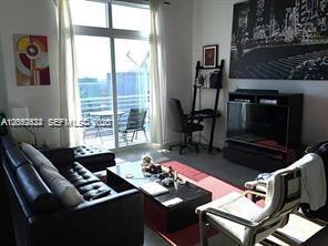 234 NE 3rd St, Miami FL 33132 photo 2