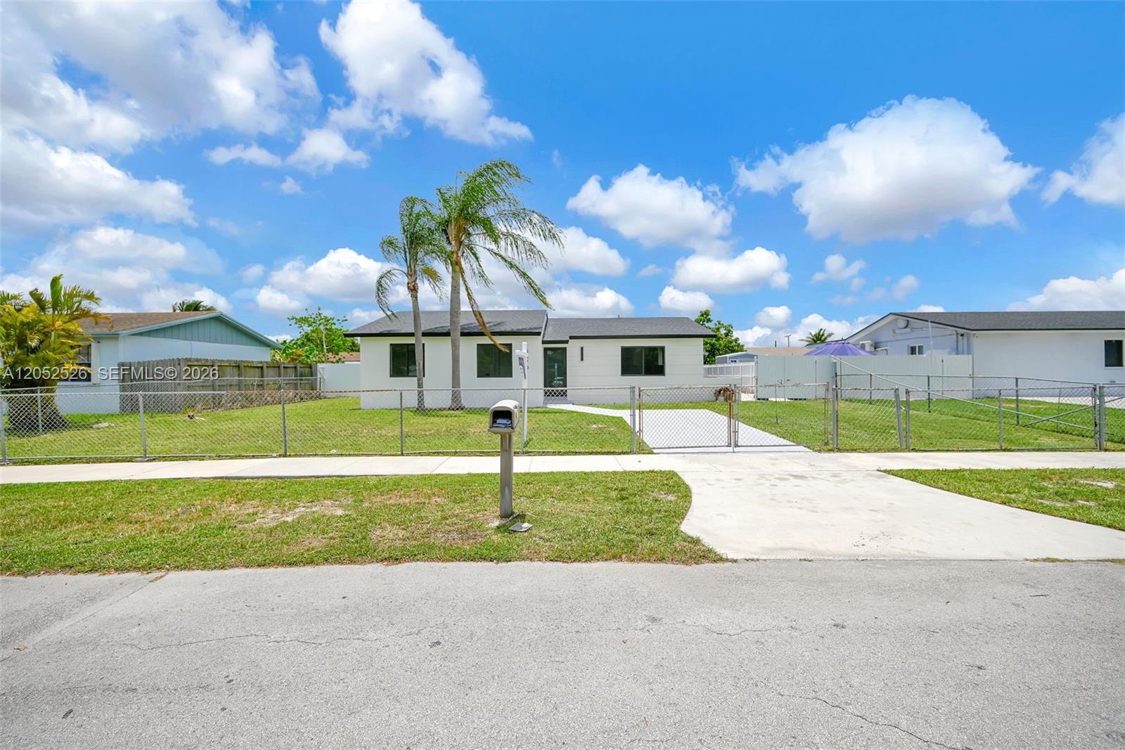 18670 SW 123rd Ct, Miami FL 33177 photo 5