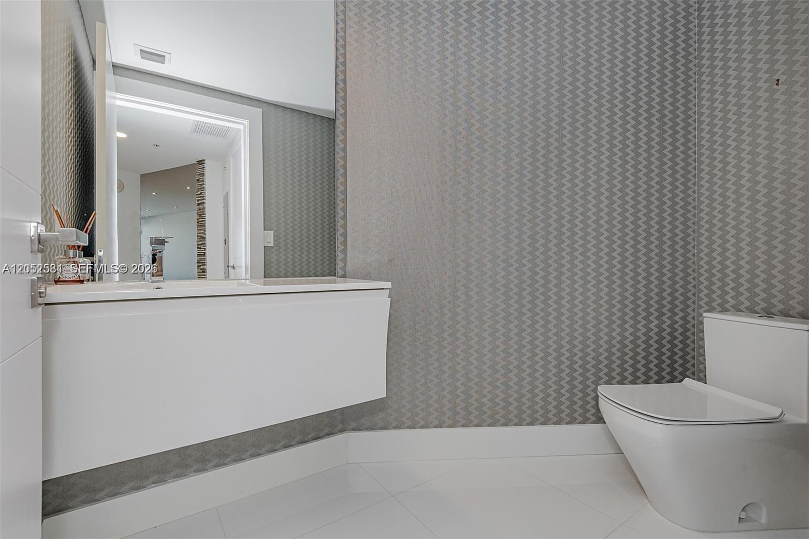 18201 Collins Ave # 1101, Sunny Isles Beach FL 33160 photo 4