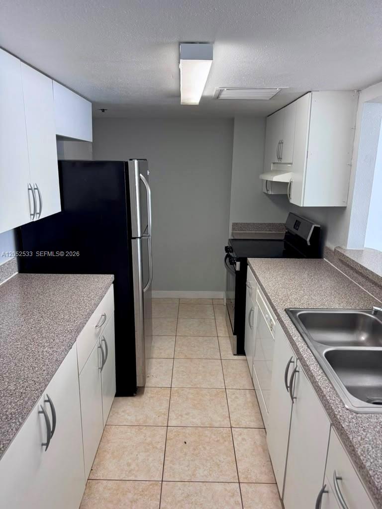 7545 E Treasure Dr # 8J, North Bay Village FL 33141 photo 4