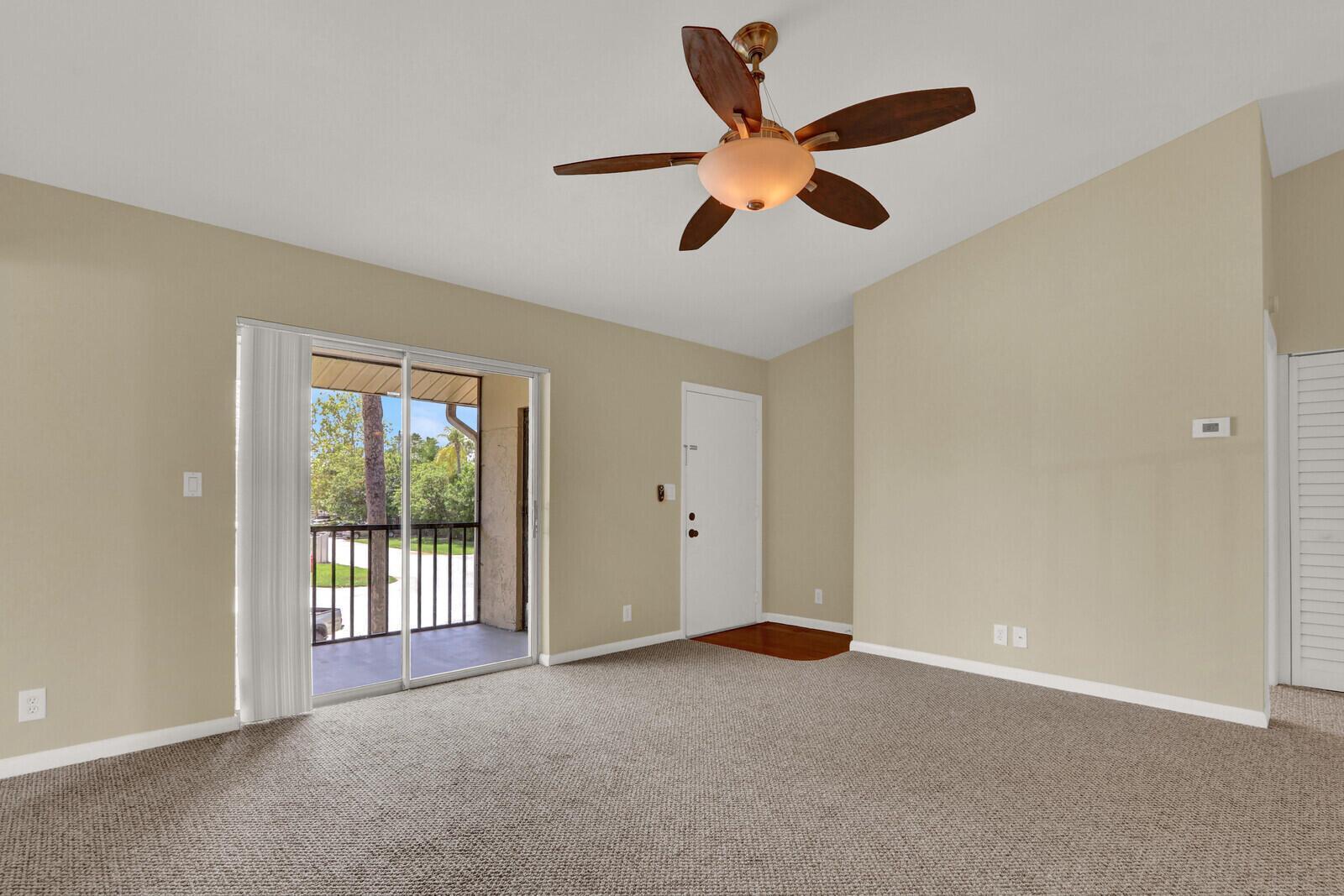6563 Chasewood Drive # F, Jupiter FL 33458 photo 5