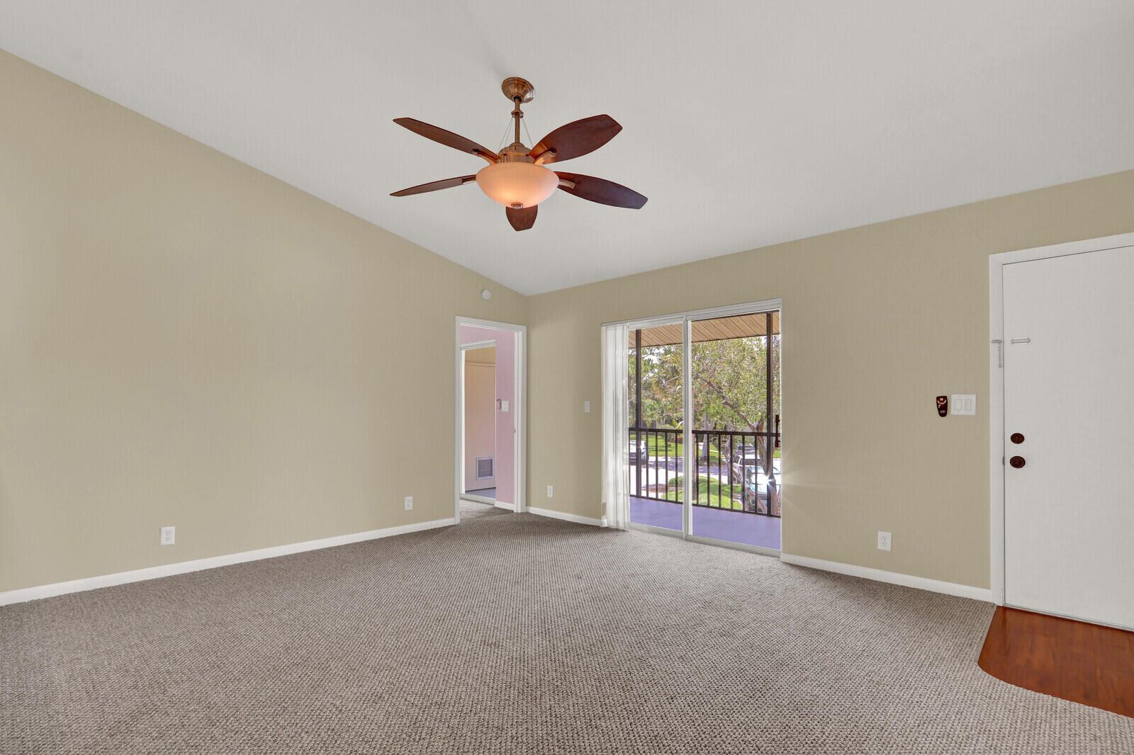 6563 Chasewood Drive # F, Jupiter FL 33458 photo 4
