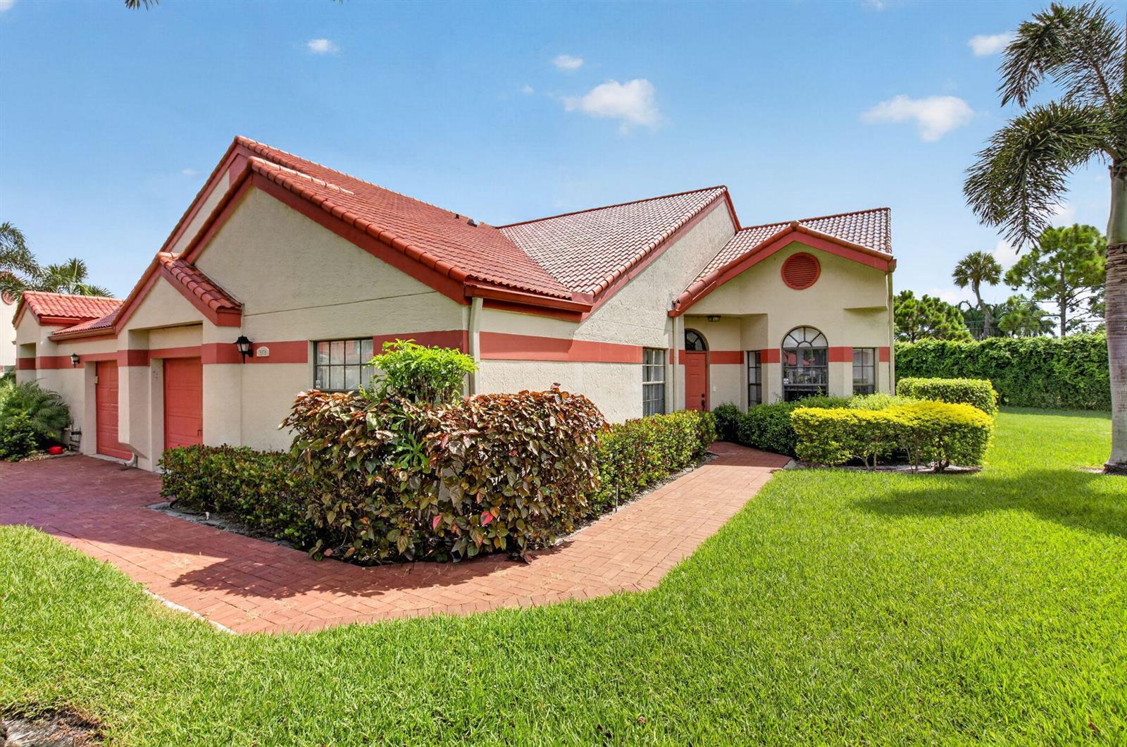 7537 Lexington Club Boulevard # B, Delray Beach FL 33446 photo 2