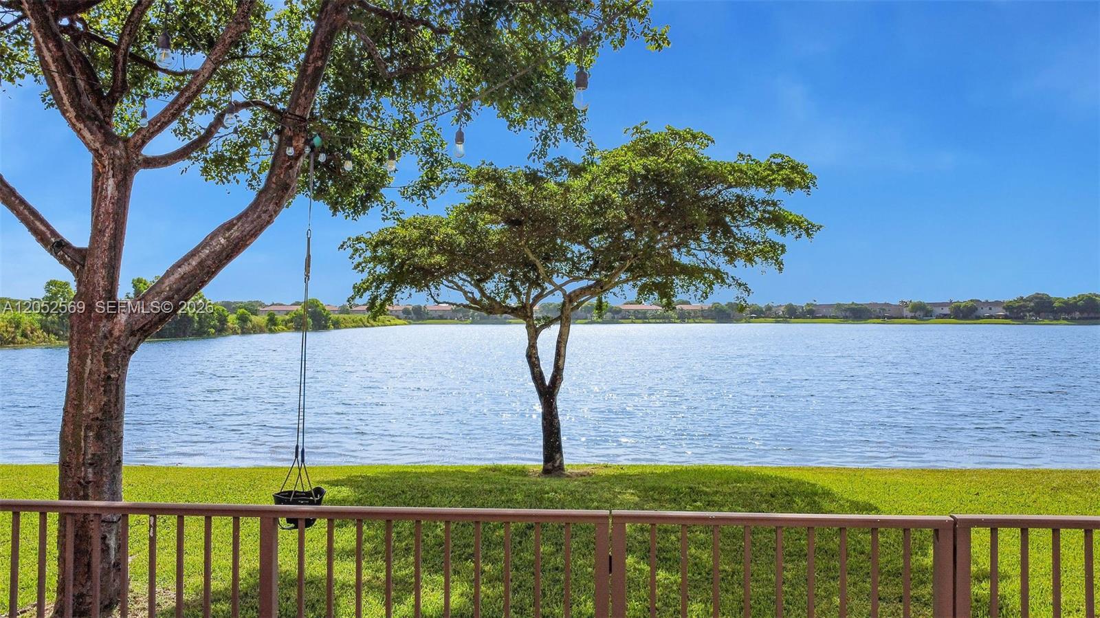 22201 SW 92nd Pl, Cutler Bay FL 33190 photo 3