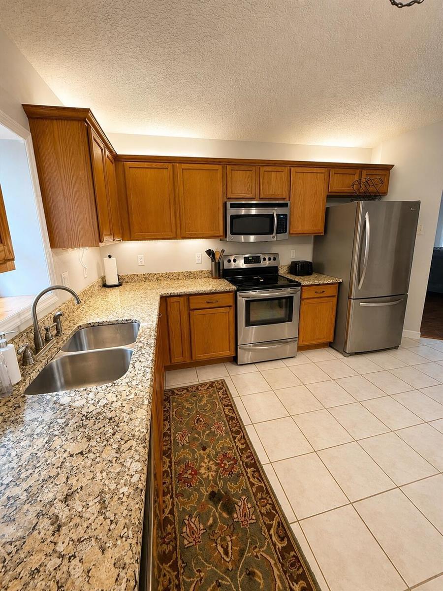 402 SE Strait Avenue, Port St. Lucie FL 34983 photo 5