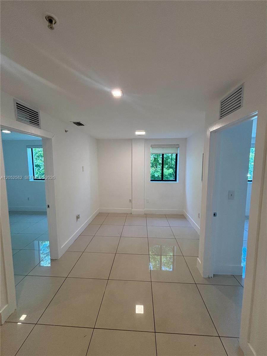 829 SW 18th Ave # 209, Miami FL 33135 photo 3